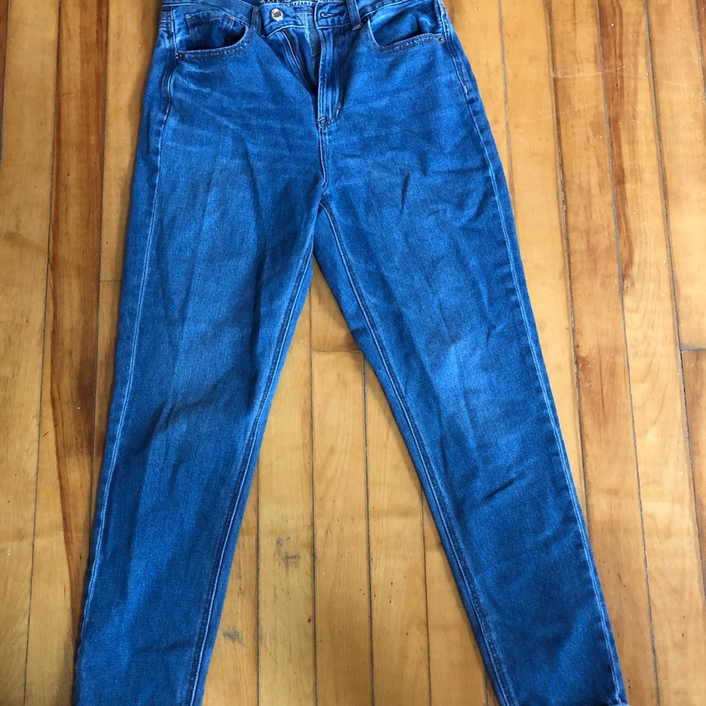 AE mom jeans